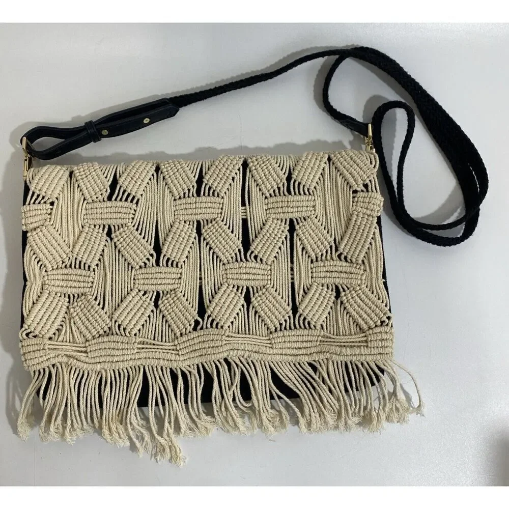 Stella & Dot Macrame Fringe Clutch Purse Evening Party Boho Black‎ & Cream